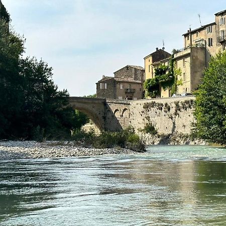 ヴェゾン・ラ・ロメーヌSur Le Pontアパートメント エクステリア 写真